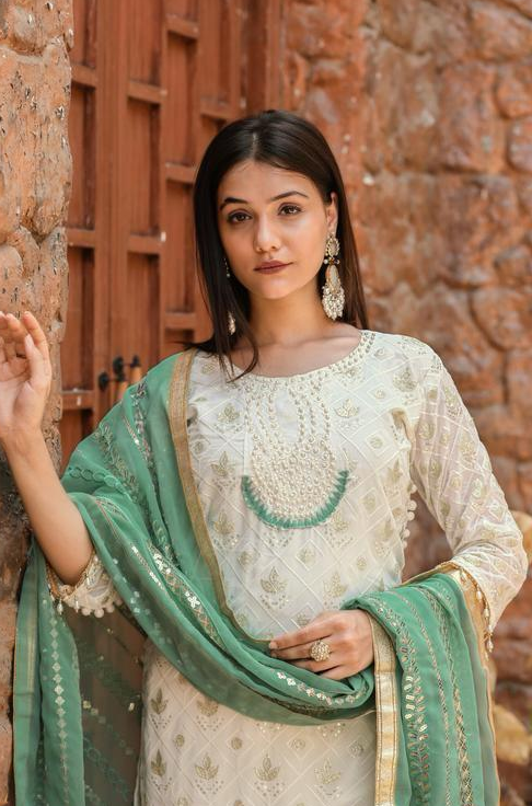 Trendy Dupatta Set