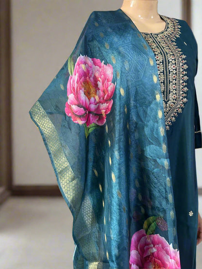 Silk Blend Attractive suit with Organza Dupatta
